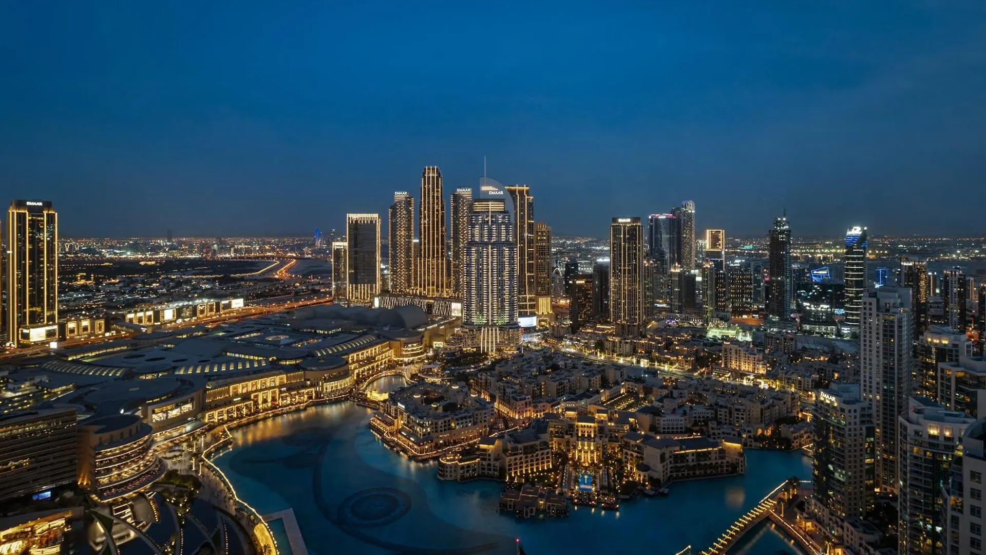 Amazing Burj And Fountain View By Bella Elite Homes Dubai